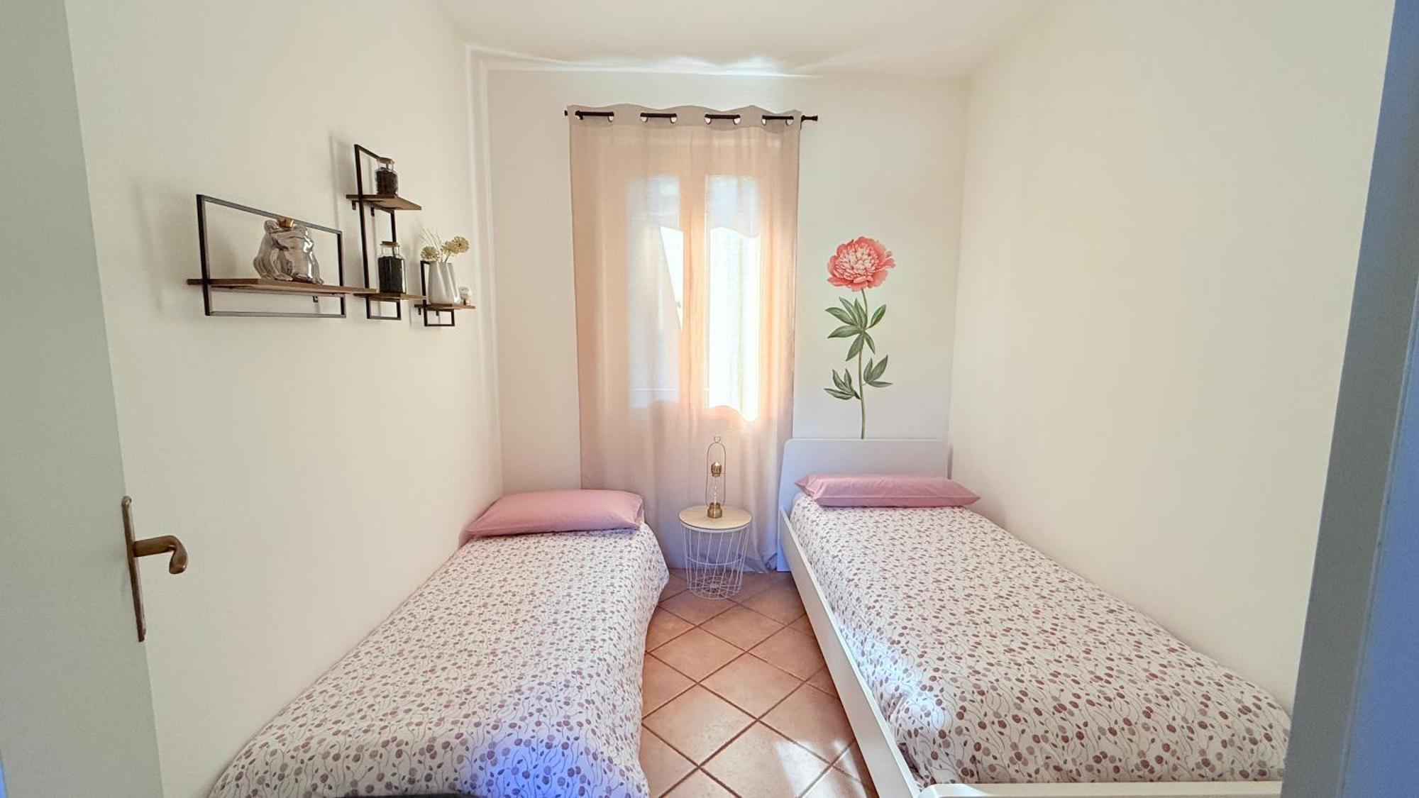 L'Acero Rosso - Giardino Privato E Box Auto Menaggio Exterior foto
